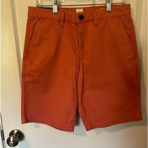 Gap Men's Essential Khaki Shorts Size 29 NWT Orange Flat Front Chino 10” Inseam